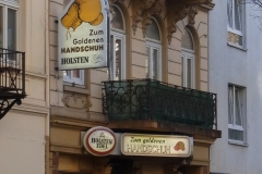 Zum Goldenen Handschuh